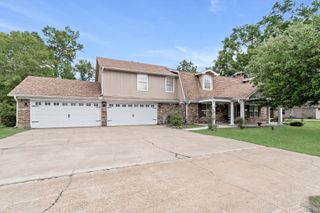 13550 Rolling Hills Drive, Beaumont, TX 77713