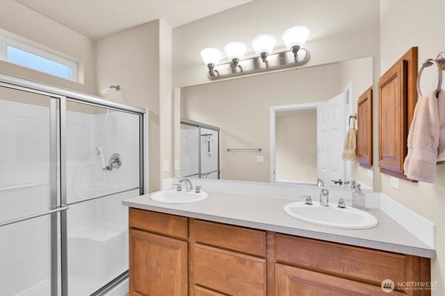 4717 Bend Court NE, Lacey, WA 98516