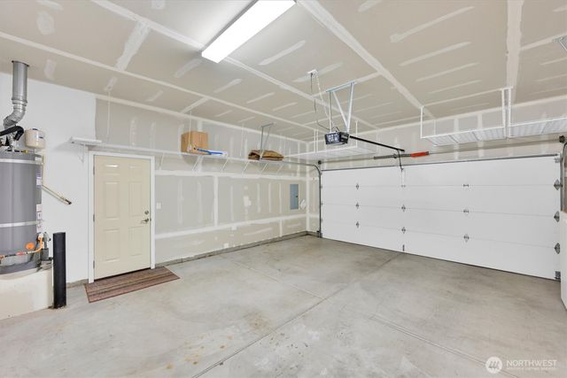 4717 Bend Court NE, Lacey, WA 98516