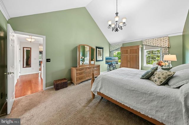1830 PEAR CT, Fogelsville, PA 18051