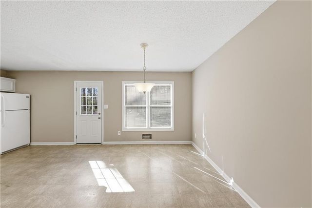 908 Poole Bridge Road, Hiram, GA 30141