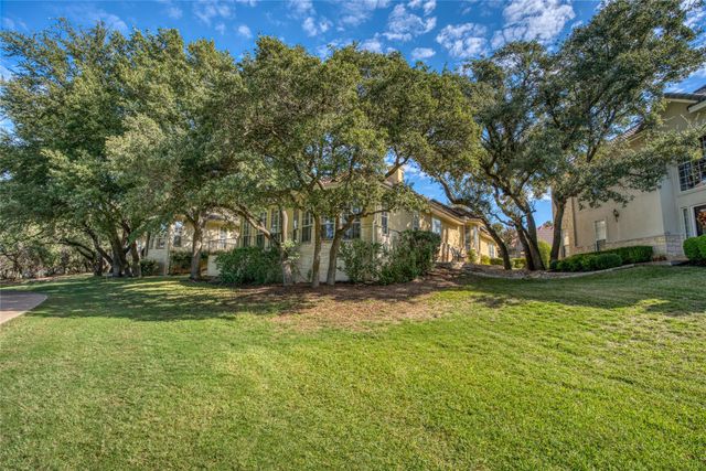 219 The Hills DR 5, The Hills, TX 78738