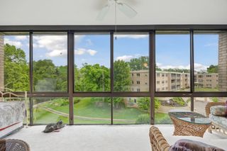 4360 Brookside Court 305, Edina, MN 55436