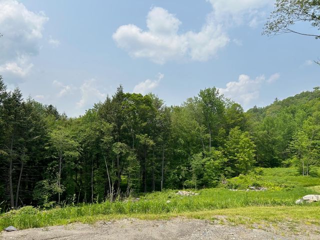 320 West Rowe Hill Road, West Windsor, VT 05037