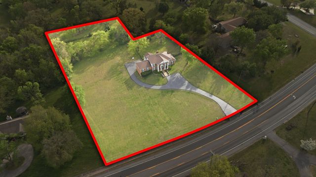 9303 Concord Rd, Brentwood, TN 37027