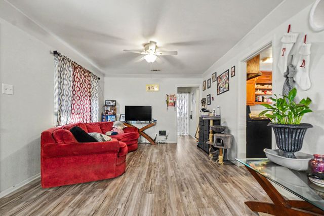 2889 Beasley Drive, Garland, TX 75041