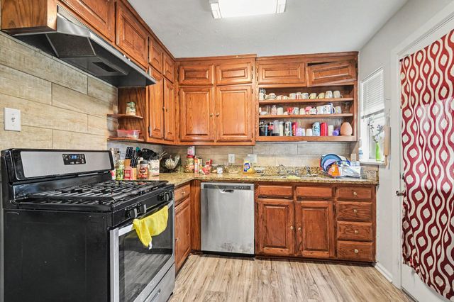 2889 Beasley Drive, Garland, TX 75041