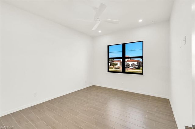 4817 Pelican BLVD, Cape Coral, FL 33914