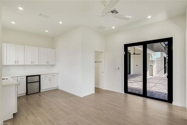 4817 Pelican BLVD, Cape Coral, FL 33914