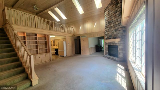 1374 Field Creek Circle, Victoria, MN 55386