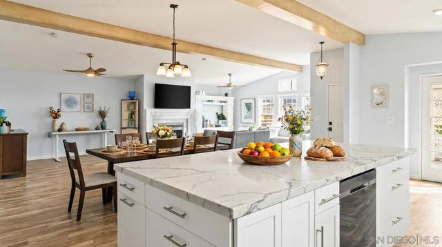 7002 San Bartolo St 30, Carlsbad, CA 92011