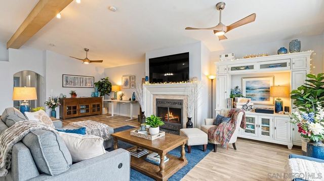 7002 San Bartolo St 30, Carlsbad, CA 92011