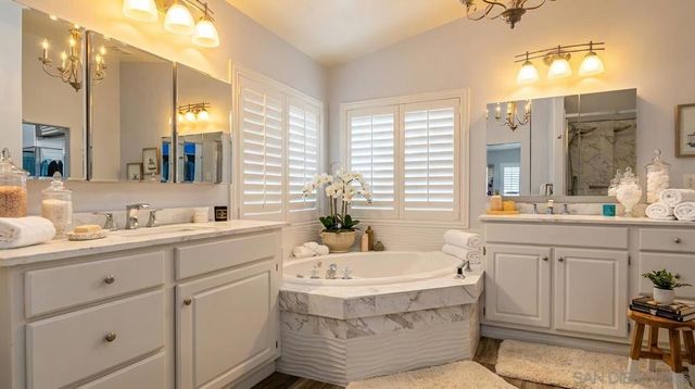 7002 San Bartolo St 30, Carlsbad, CA 92011