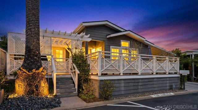 7002 San Bartolo St 30, Carlsbad, CA 92011