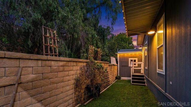 7002 San Bartolo St 30, Carlsbad, CA 92011