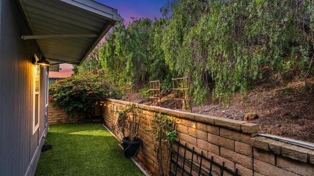 7002 San Bartolo St 30, Carlsbad, CA 92011