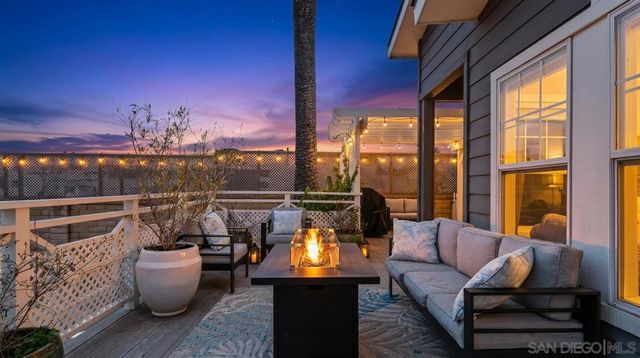 7002 San Bartolo St 30, Carlsbad, CA 92011