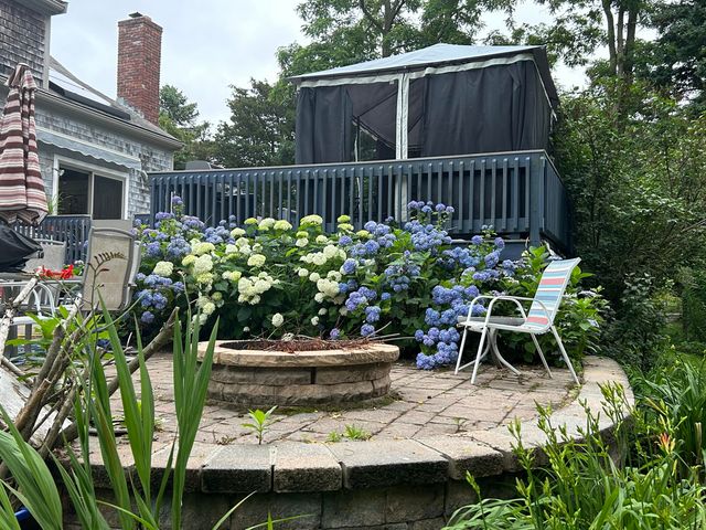 9 Bittersweet Road, East Falmouth, MA 02536