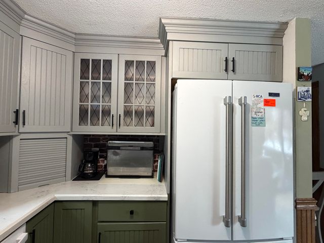 9 Bittersweet Road, East Falmouth, MA 02536