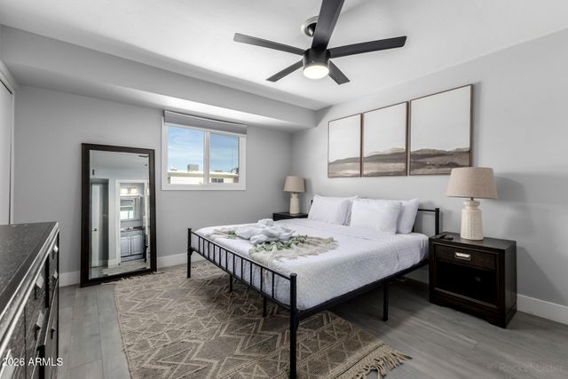 6837 E OSBORN Road B, Scottsdale, AZ 85251