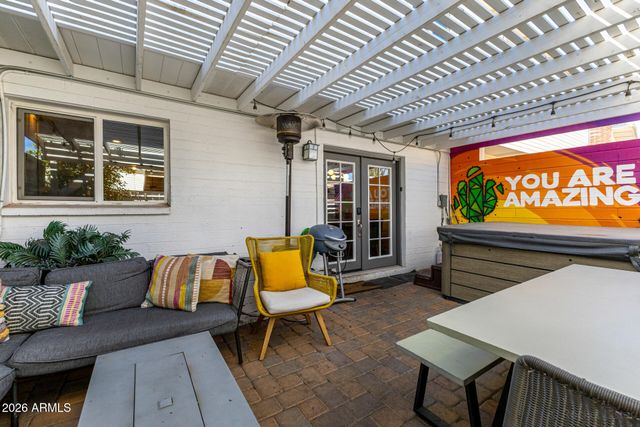 6837 E OSBORN Road B, Scottsdale, AZ 85251