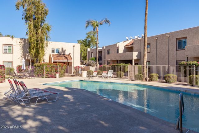 6837 E OSBORN Road B, Scottsdale, AZ 85251