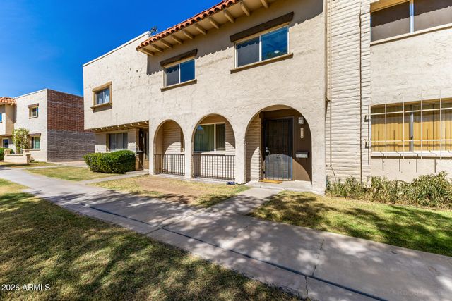 6837 E OSBORN Road B, Scottsdale, AZ 85251