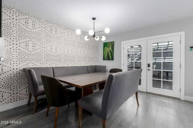 6837 E OSBORN Road B, Scottsdale, AZ 85251