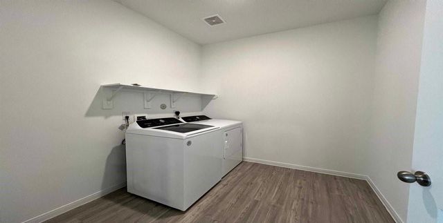 330 Shady Cedar Hill Lane, Conroe, TX 77378