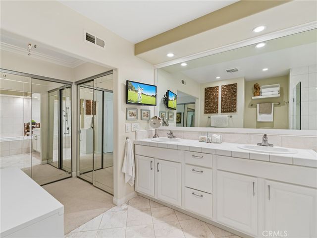 3 Rue Fontainbleau, Newport Beach, CA 92660