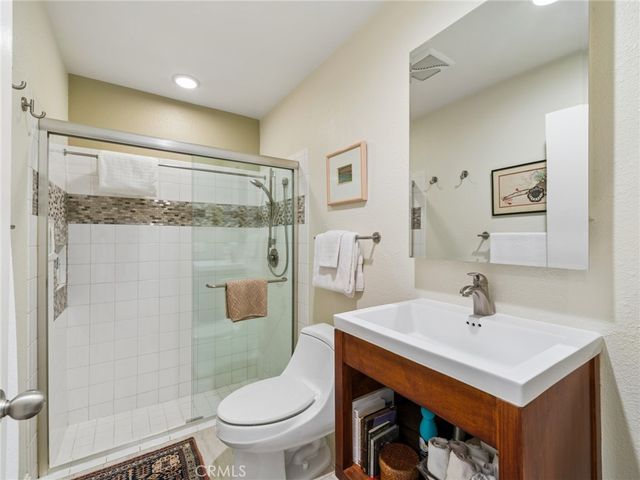3 Rue Fontainbleau, Newport Beach, CA 92660