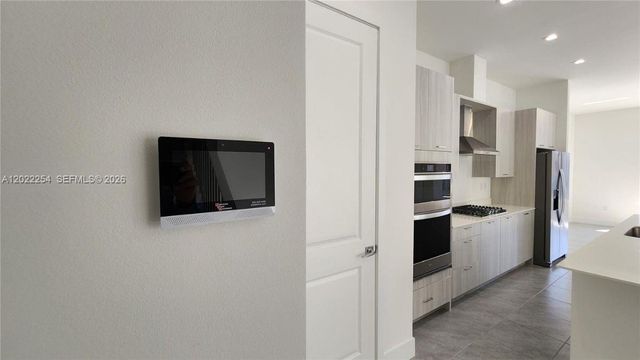 8119 NW 42nd Street 8119, Doral, FL 33166