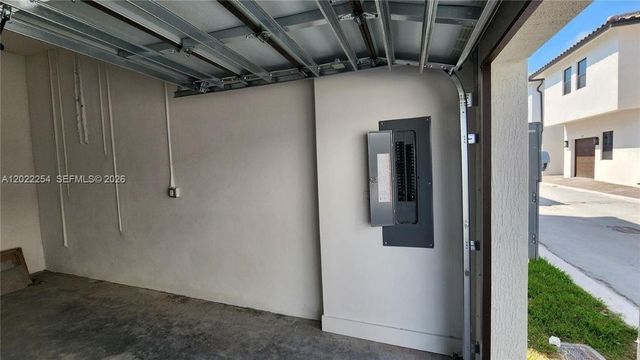 8119 NW 42nd Street 8119, Doral, FL 33166