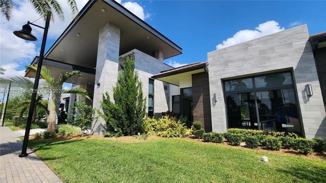 8119 NW 42nd Street 8119, Doral, FL 33166