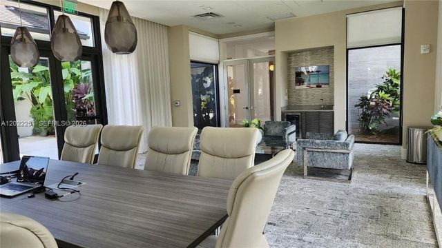 8119 NW 42nd Street 8119, Doral, FL 33166