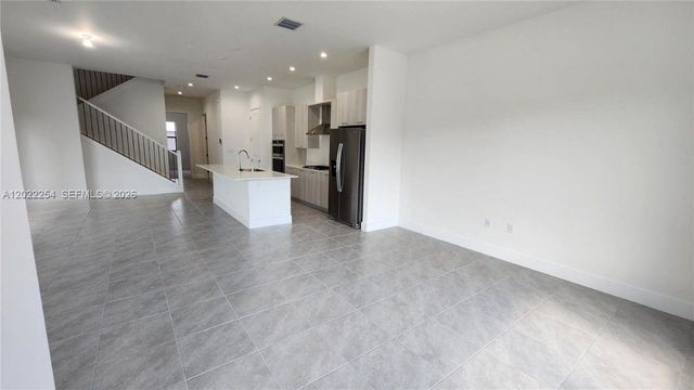 8119 NW 42nd Street 8119, Doral, FL 33166