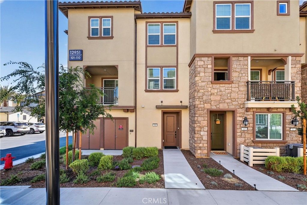 12951 Paradiso Drive 101, Eastvale, CA 92880 — photo 5
