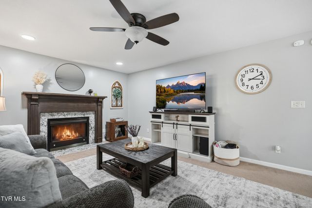 1617 Valley View Drive, Big Stone Gap, VA 24219