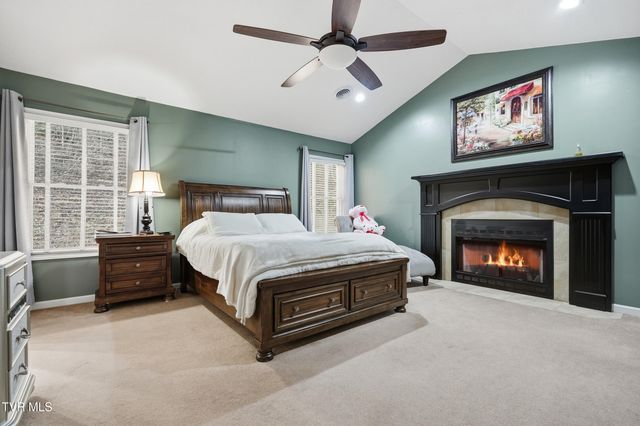 1617 Valley View Drive, Big Stone Gap, VA 24219