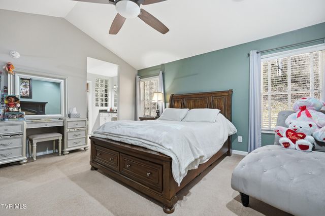 1617 Valley View Drive, Big Stone Gap, VA 24219