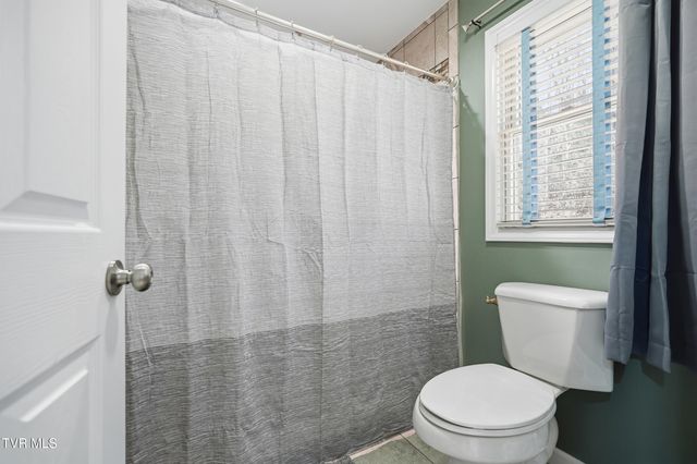 1617 Valley View Drive, Big Stone Gap, VA 24219