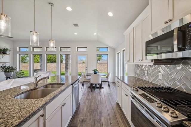 15843 Mckinley Green Drive, Humble, TX 77346