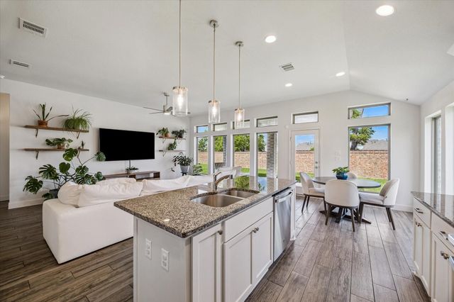 15843 Mckinley Green Drive, Humble, TX 77346