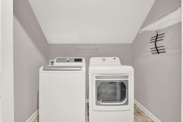 1435 Great Oaks Drive, Lawrenceville, GA 30045