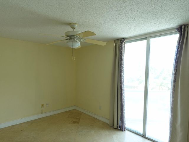 5900 Collins Avenue 601, Miami Beach, FL 33140