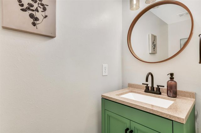 2903 Queen Victoria Street, Pearland, TX 77581