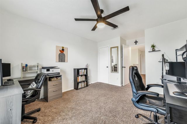 2903 Queen Victoria Street, Pearland, TX 77581