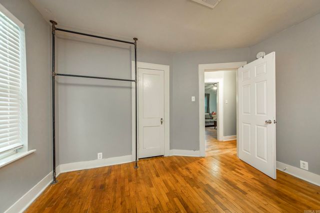 1114 Davis Street, Conway, AR 72034