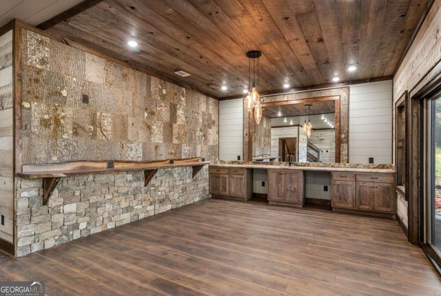 7590 Mobile Road, Blue Ridge, GA 30513