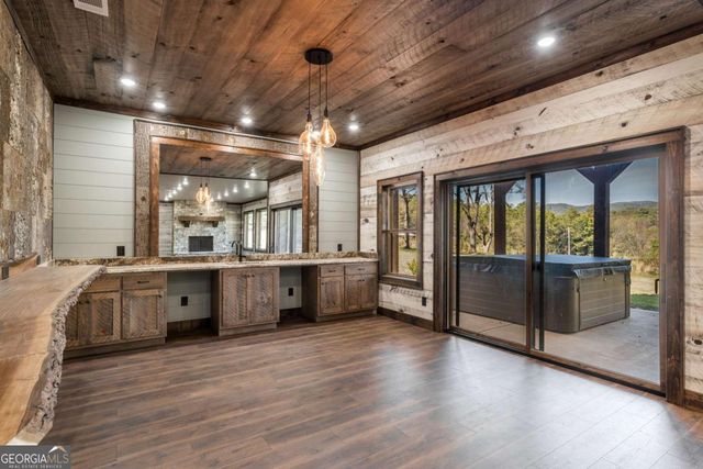 7590 Mobile Road, Blue Ridge, GA 30513